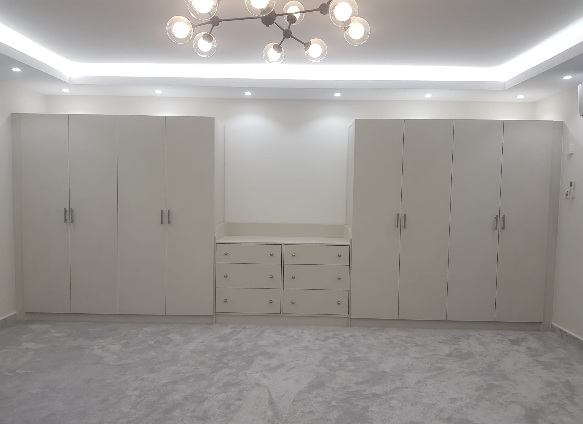 Contact furniture home decoration - Portfolio 7