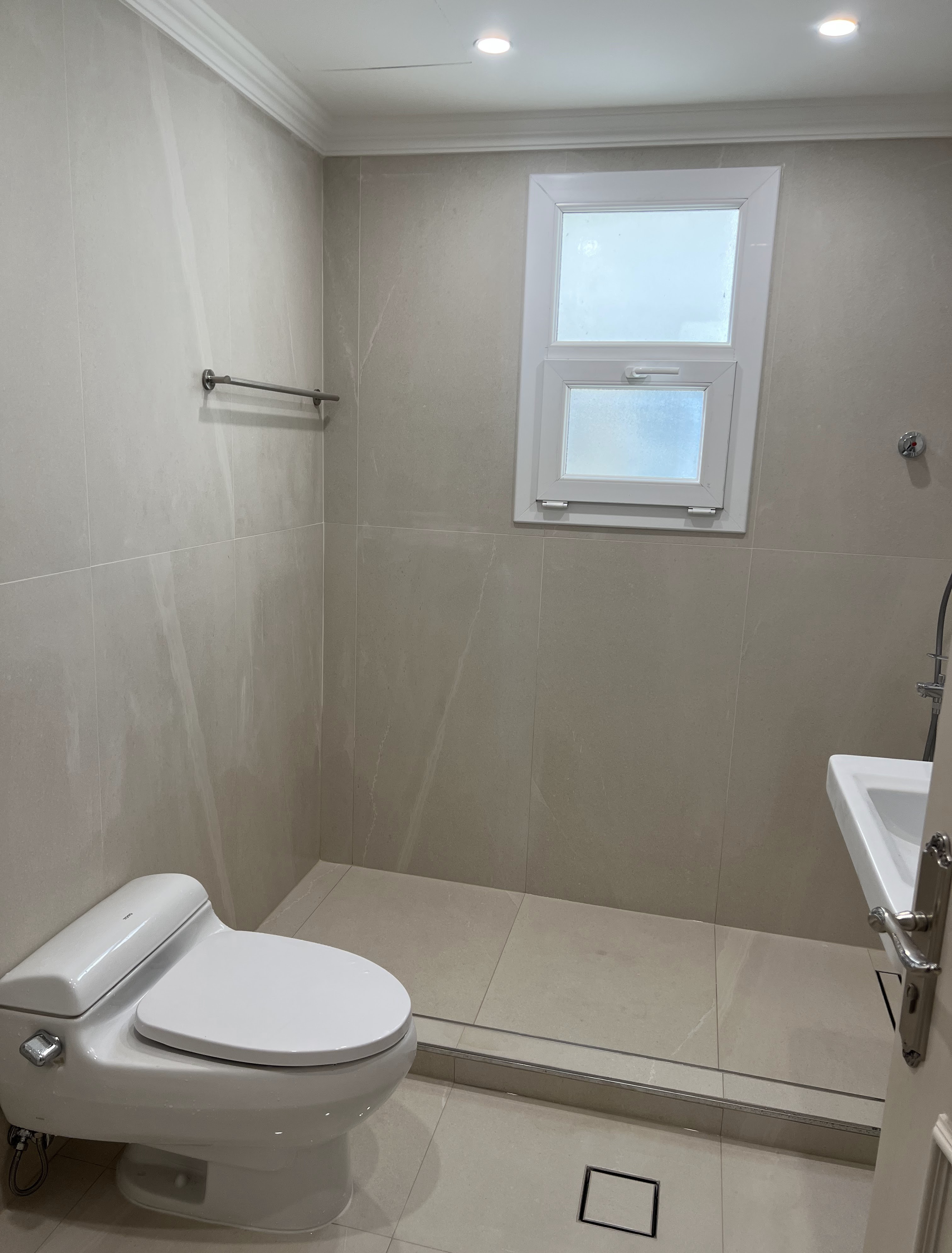 Akbar Hossain - Portfolio 4